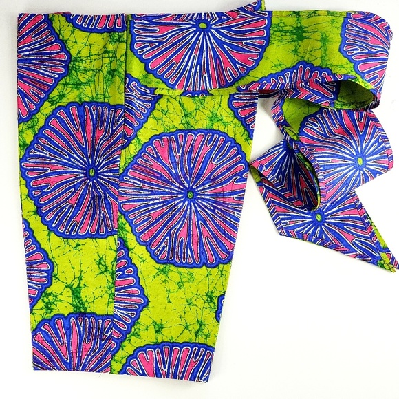 African print shorts - Picture 2 of 4